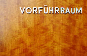 Vorfuehrraum: Gedanken und Aktuelles zu Coaching (Quelle: photocase | .acy)